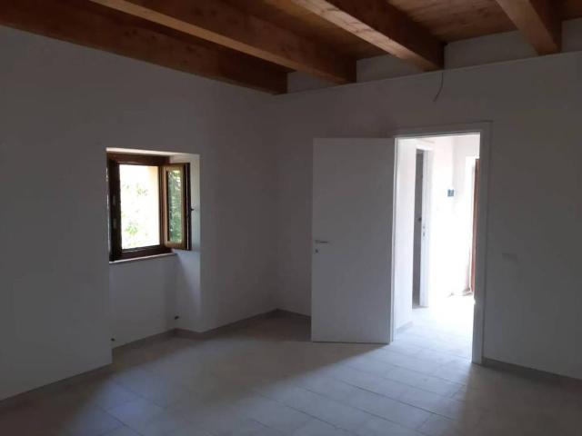 Appartamento in vendita a Castilenti TE