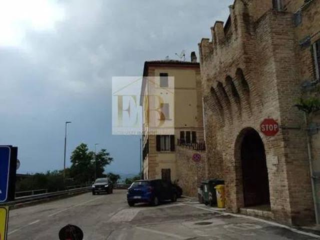 Appartamento in vendita a Castorano AP