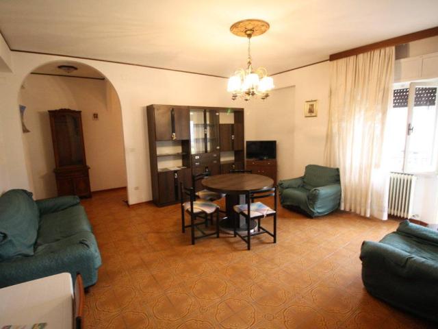 Appartamento in vendita a Castorano, Gaico