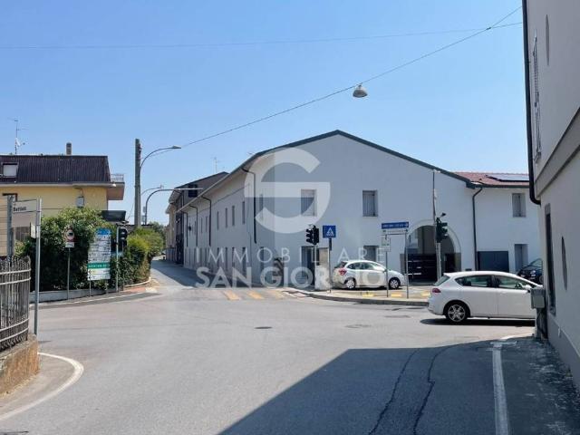 Appartamento in vendita a Castrezzato BS