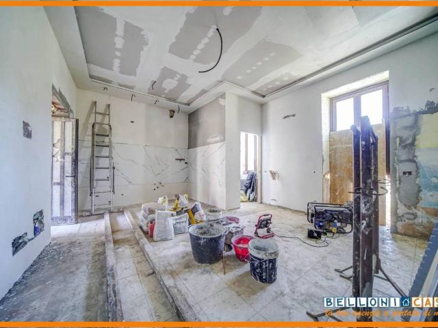 Appartamento in vendita a Castronno VA