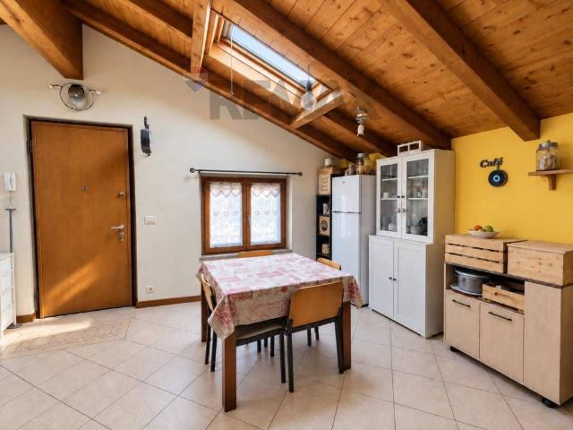 Appartamento in vendita a Castronno VA