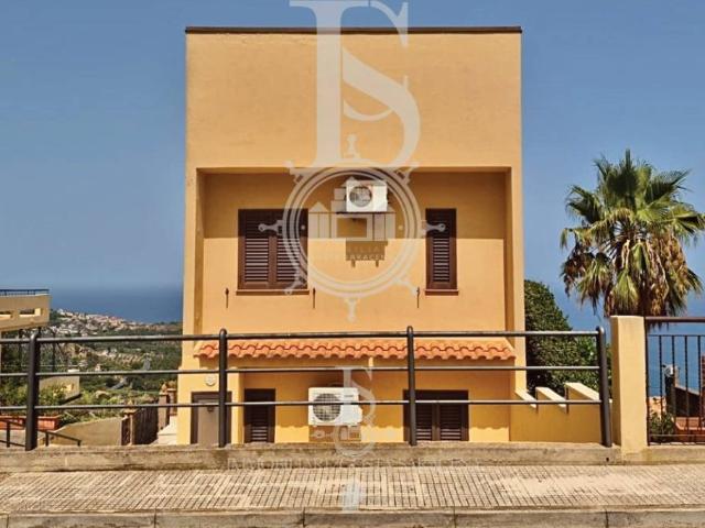 Appartamento in vendita a Capo d'Orlando ME