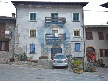 Appartamento in vendita a Capo di Ponte BS