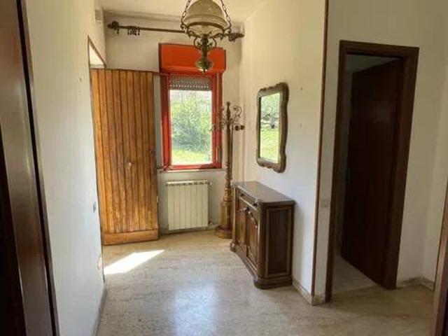 Appartamento in vendita a Capodimonte VT