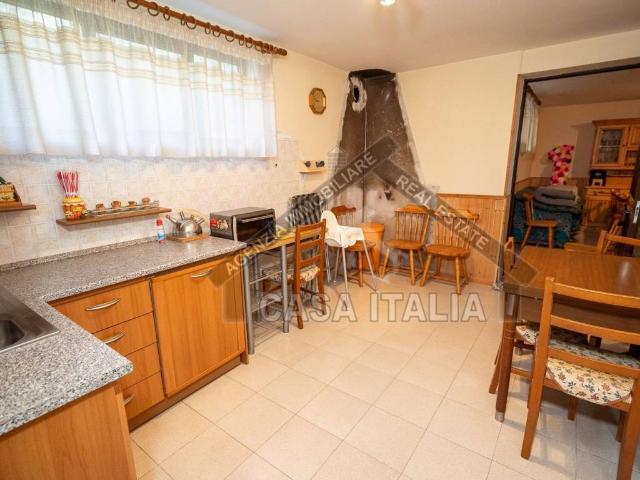 Appartamento in vendita a Capodimonte VT