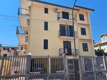 Appartamento in vendita a Capodrise CE