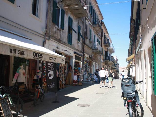 Appartamento in vendita a Capoliveri LI