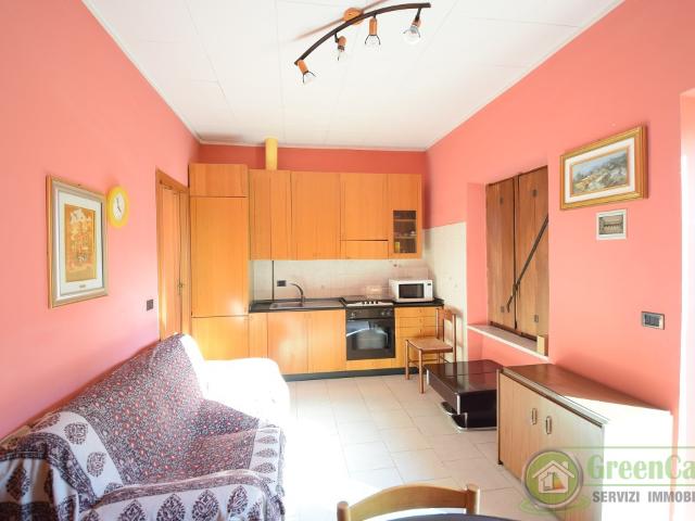 APPARTAMENTO in VENDITA a CAPONAGO CAPONAGO di 2 vani