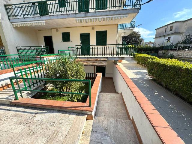 Appartamento in vendita a Capaccio Paestum SA