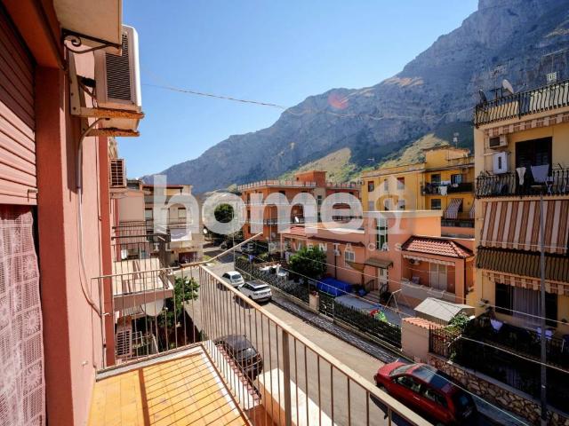 Appartamento in vendita a Capaci PA