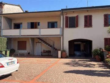 Appartamento in vendita a Capannori LU