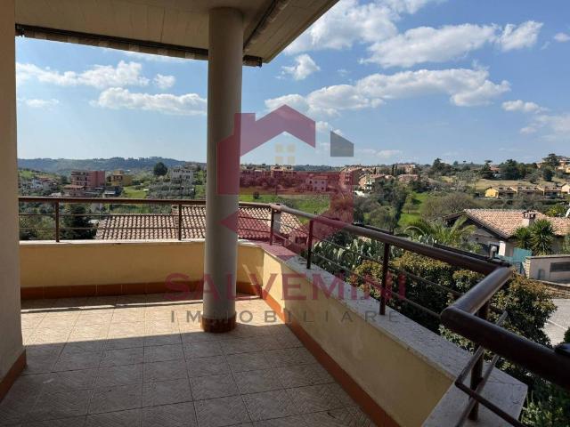 Appartamento in vendita a Capena RM