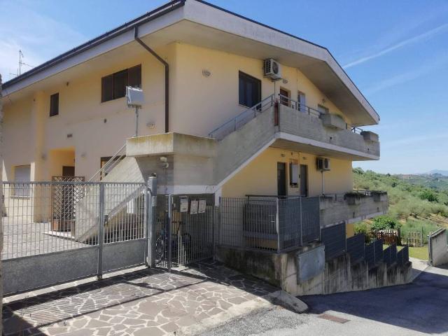 Appartamento in vendita a Cappelle sul Tavo PE