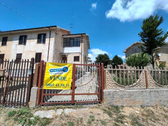Appartamento in vendita a Capracotta IS