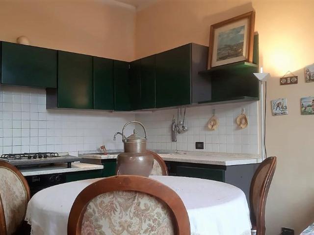 Appartamento in vendita a Capraia E Limite