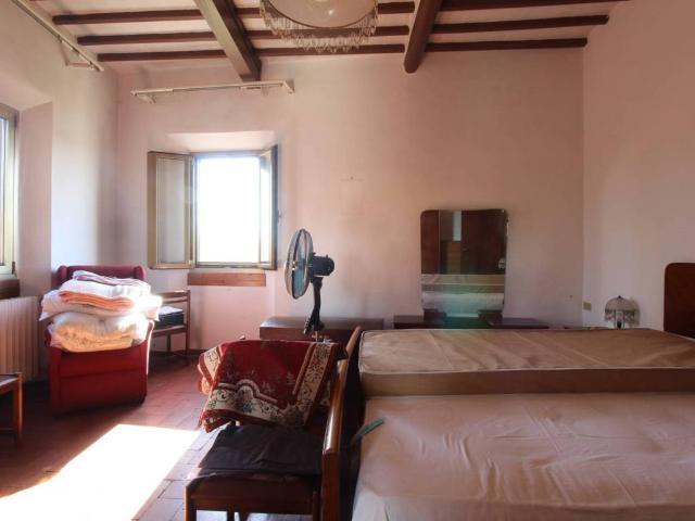 Appartamento in vendita a Capraia e Limite FI