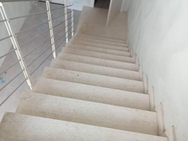Appartamento in vendita a Capraia e Limite FI
