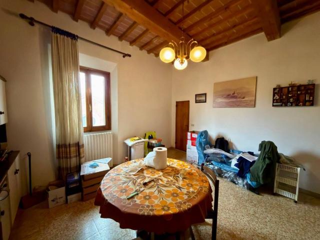Appartamento in vendita a Capraia e Limite FI