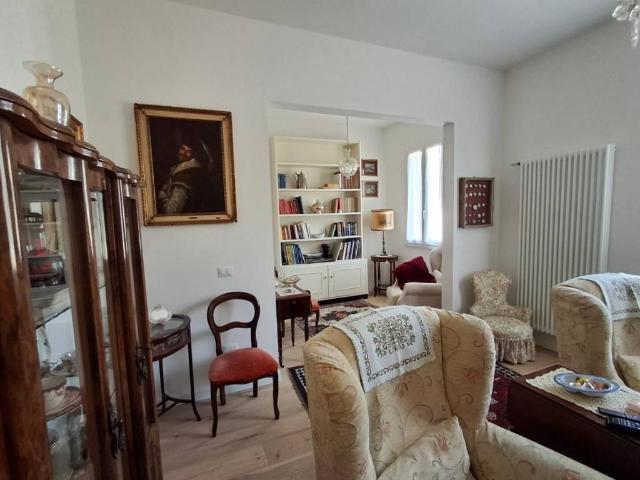 Appartamento in vendita a Capraia e Limite FI