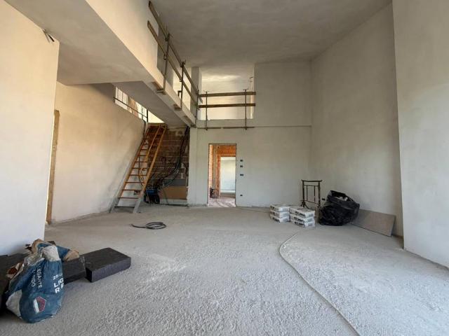 Appartamento in vendita a Capraia e Limite FI