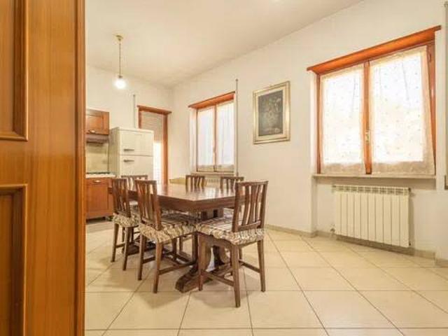 Appartamento in vendita a Capranica VT