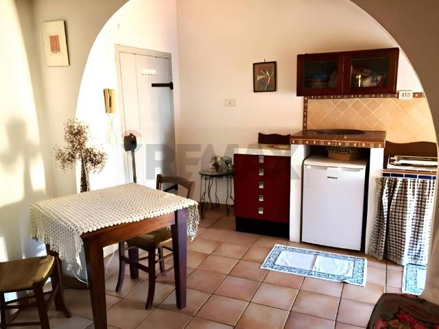 Appartamento in vendita a Caprarola VT