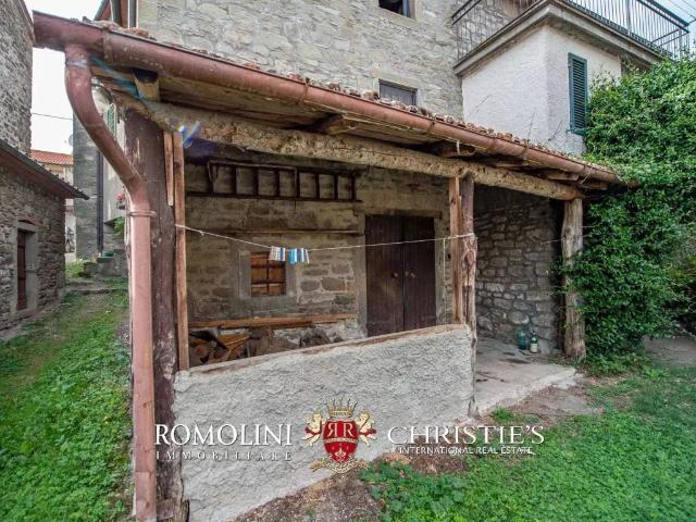 Appartamento in vendita a Caprese Michelangelo AR