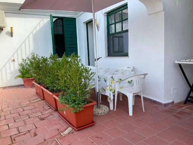 Appartamento in vendita a Capri NA