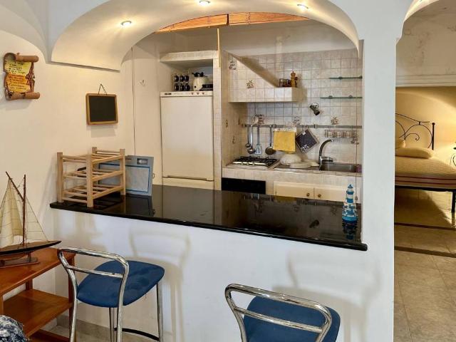 Appartamento in vendita a Capri NA