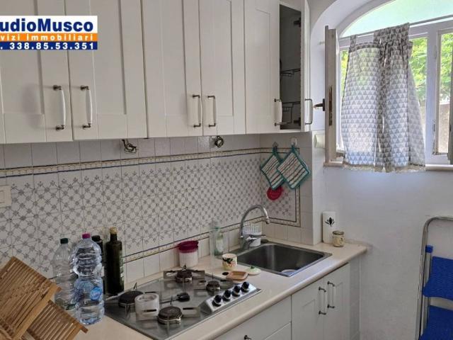 Appartamento in vendita a Capri NA