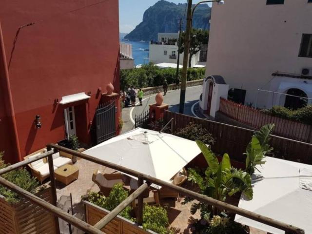 Appartamento in vendita a Capri NA