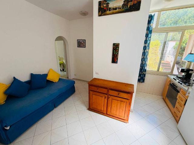 Appartamento in vendita a Capri NA