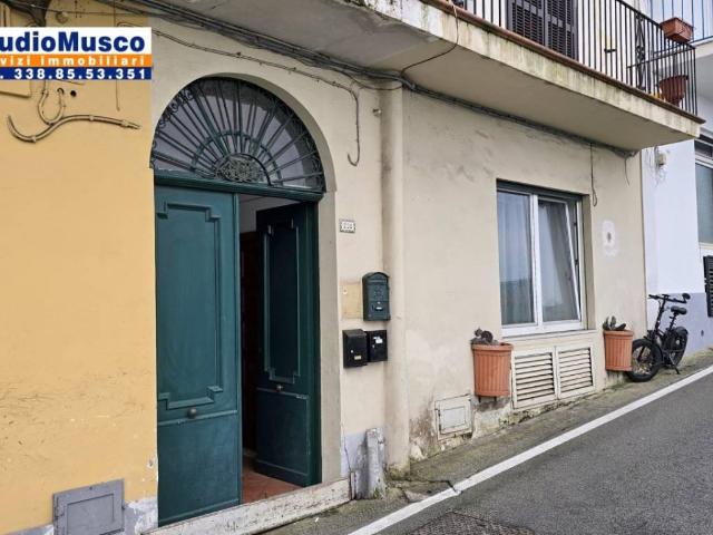 Appartamento in vendita a Capri NA