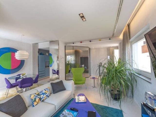 Appartamento in vendita a Capri NA