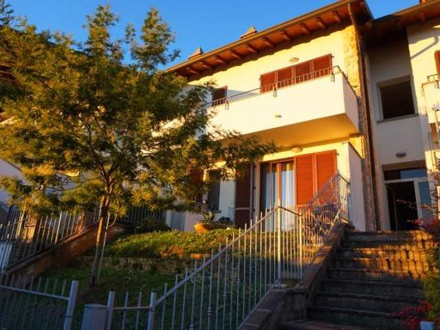 Appartamento in vendita a Caprino Bergamasco BG