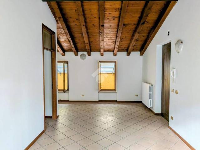 Appartamento in vendita a Caprino Veronese VR