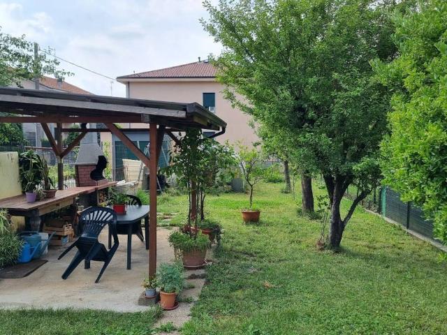 Appartamento in vendita a Carnago VA