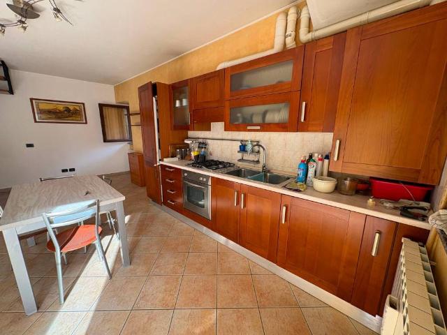 Appartamento in vendita a Carnago VA