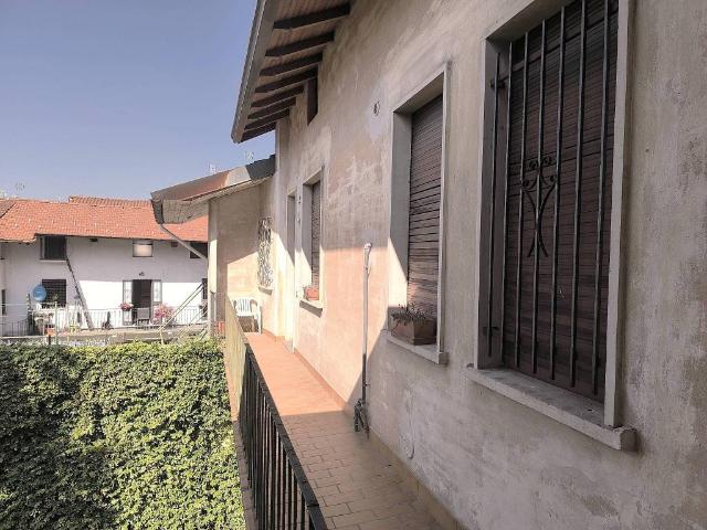 Appartamento in vendita a Carnago VA