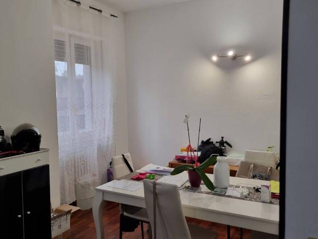 Appartamento in vendita a Carnago VA
