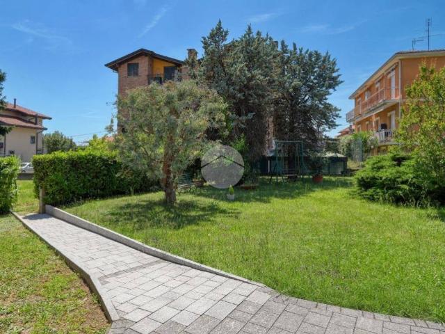 Appartamento in vendita a Carnago VA