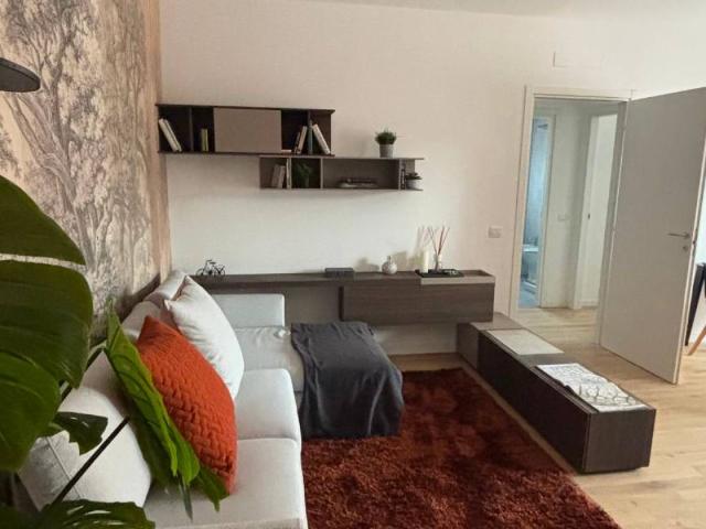 Appartamento in vendita a Carnate MB