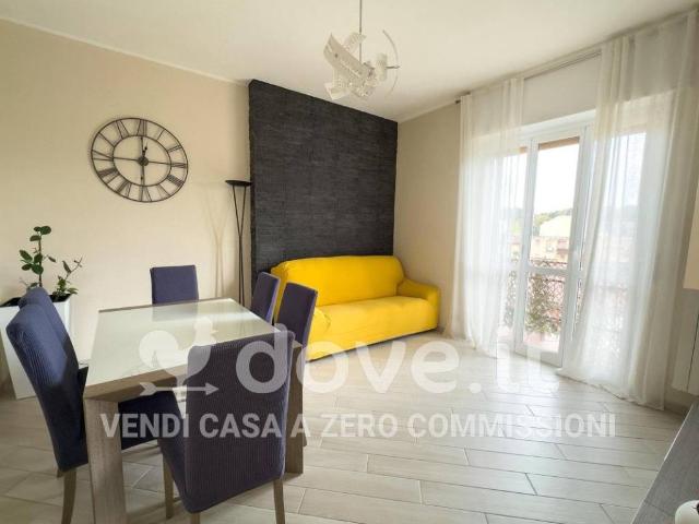 Appartamento in vendita a Carnate MB