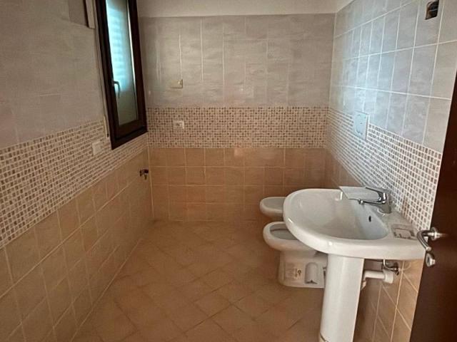 Appartamento in vendita a Carnate MB
