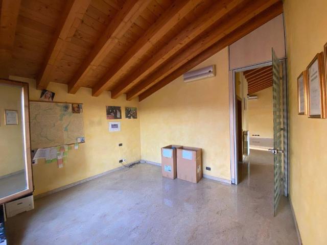 Appartamento in vendita a Carobbio degli Angeli BG