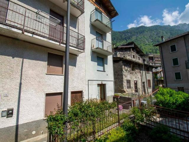 Appartamento in vendita a Carona BG