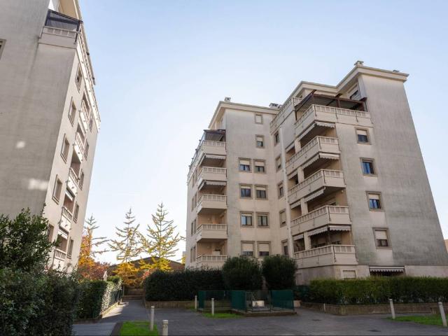Appartamento in vendita a Caronno Pertusella VA