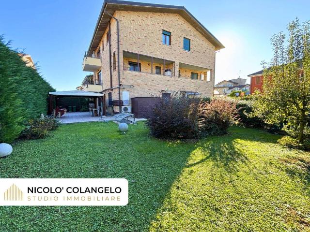 Appartamento in vendita a Caronno Pertusella VA