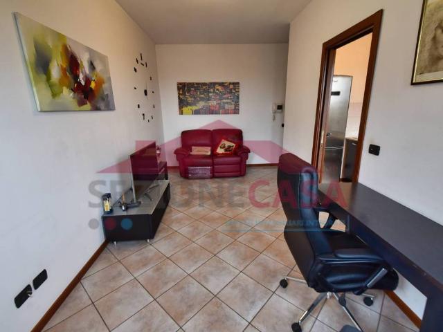 Appartamento in vendita a Caronno Pertusella VA